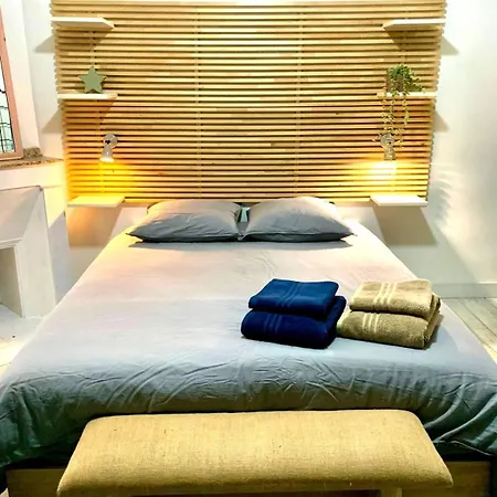 Апартаменты Confort T3 Hyper Centre Terrasse Metro