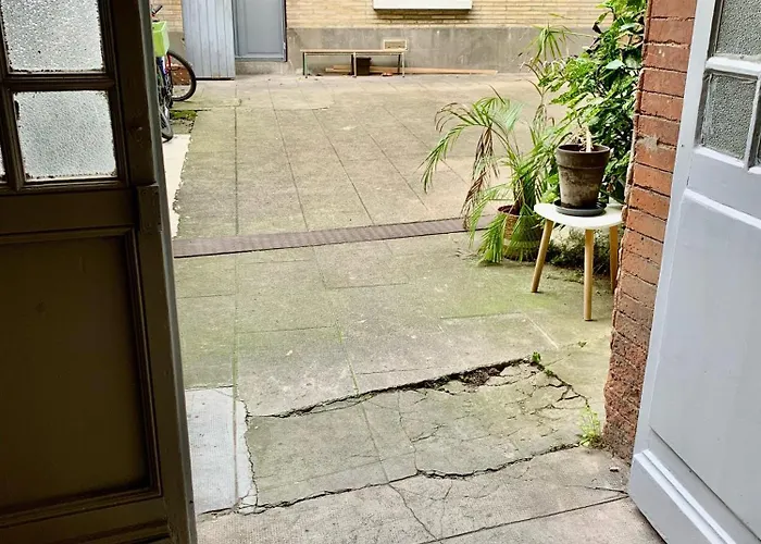 T3 Au Coeur De La Terrasse Metro Lägenhet